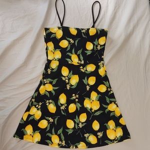 Size 2 black floral sundress